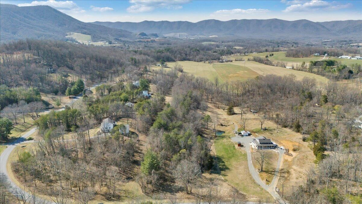 00 Woodridge RD - Photo 9
