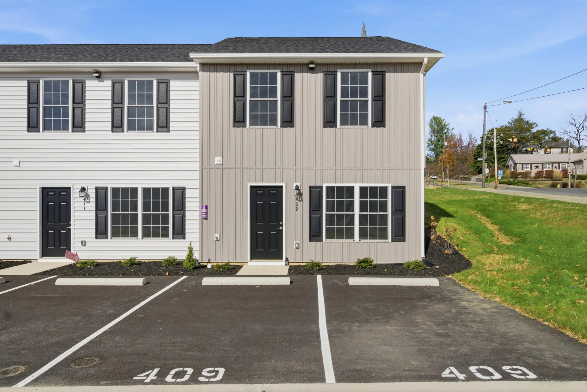 409 Washington AVE #12 - Photo 3