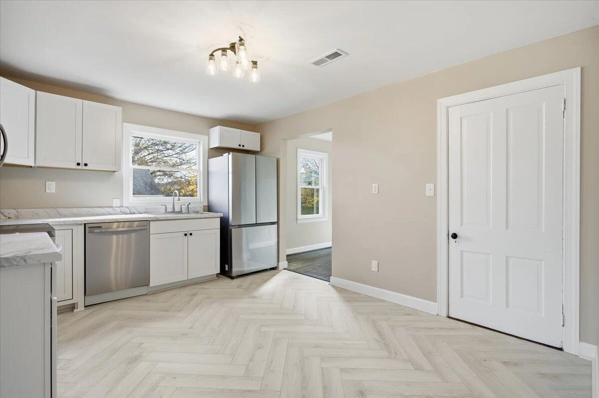234 Kimball AVE - Photo 13