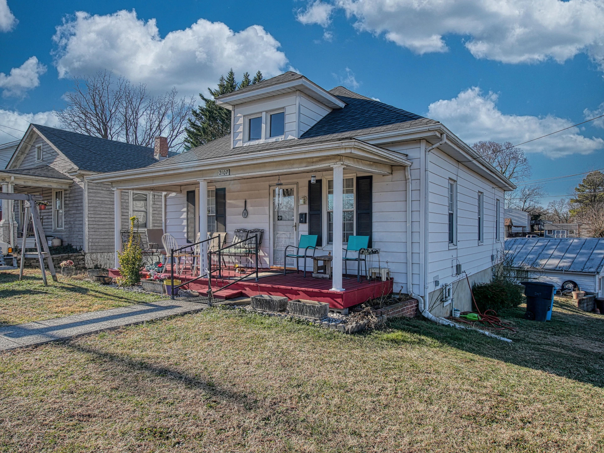2107 Kenwood BLVD - Photo 3