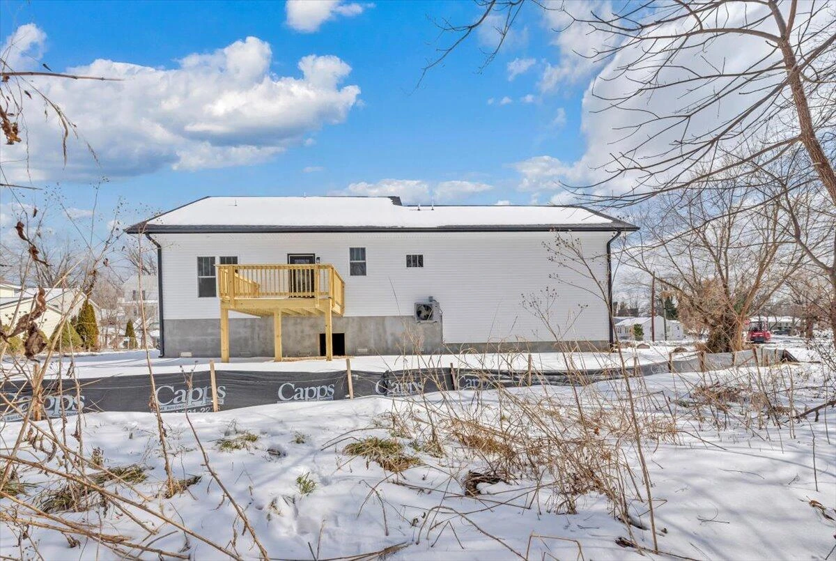 415 7th ST - Photo 41