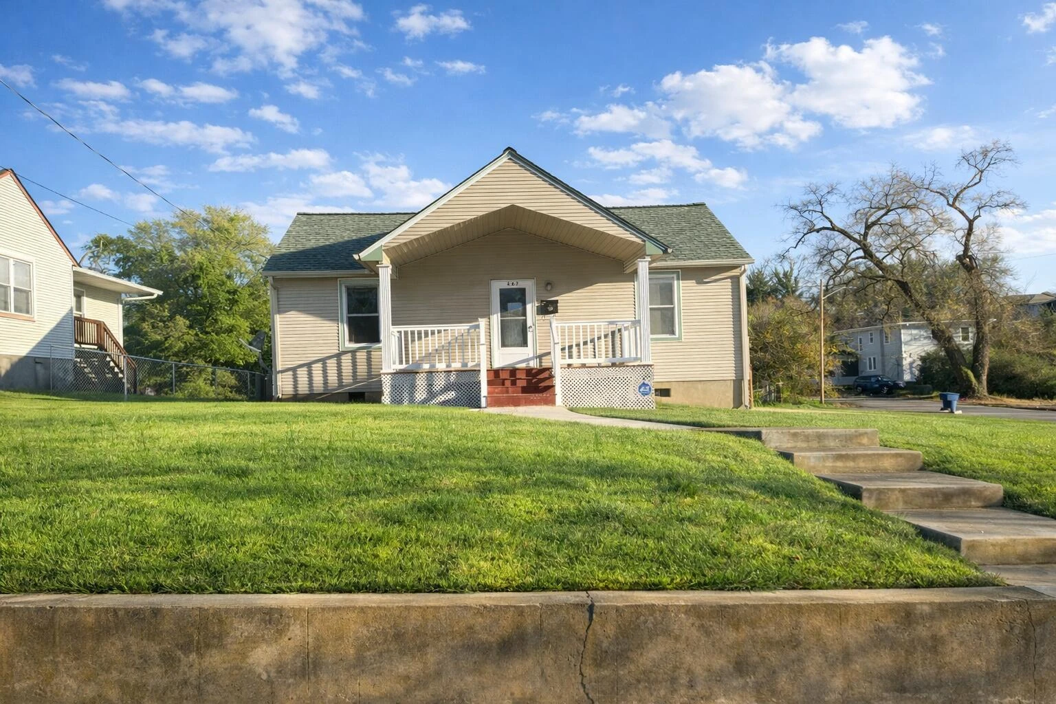 607 Loudon AVE