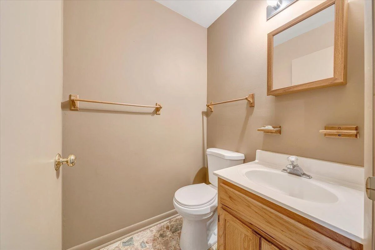 607 Loudon AVE - Photo 19