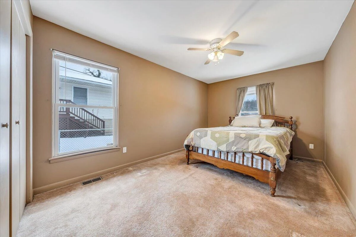 607 Loudon AVE - Photo 22