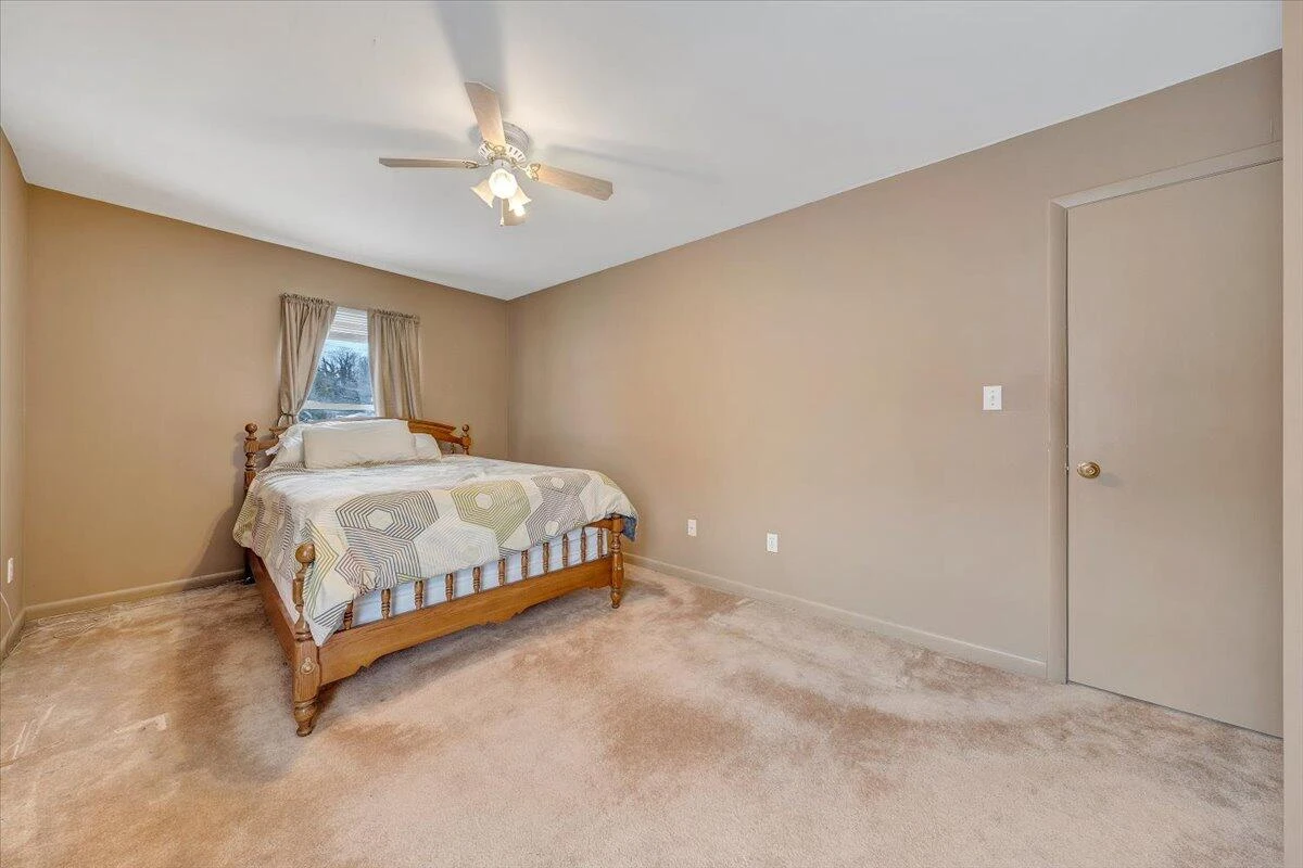 607 Loudon AVE - Photo 23