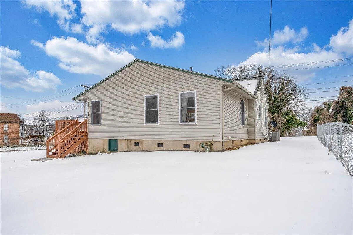 607 Loudon AVE - Photo 39