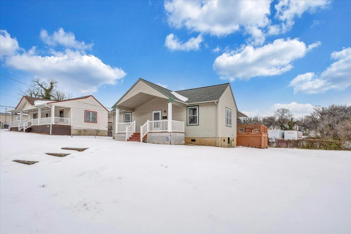 607 Loudon AVE - Photo 45