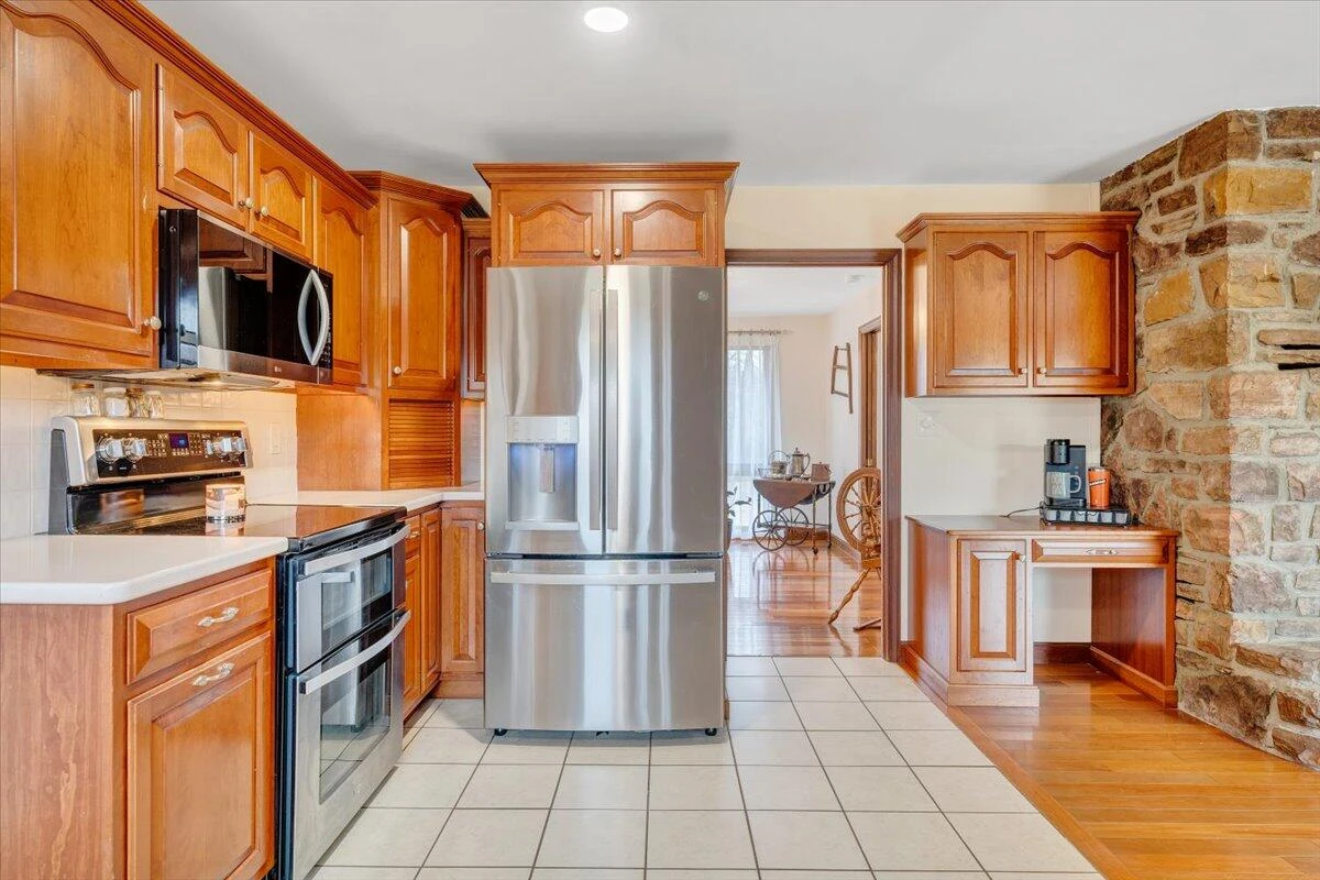 1167 Saint Peters RD - Photo 16