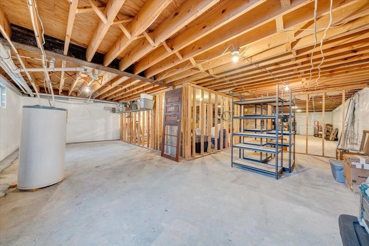1167 Saint Peters RD - Photo 34