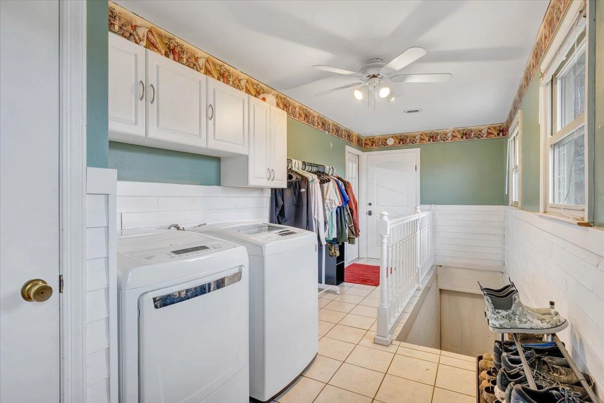 1167 Saint Peters RD - Photo 10
