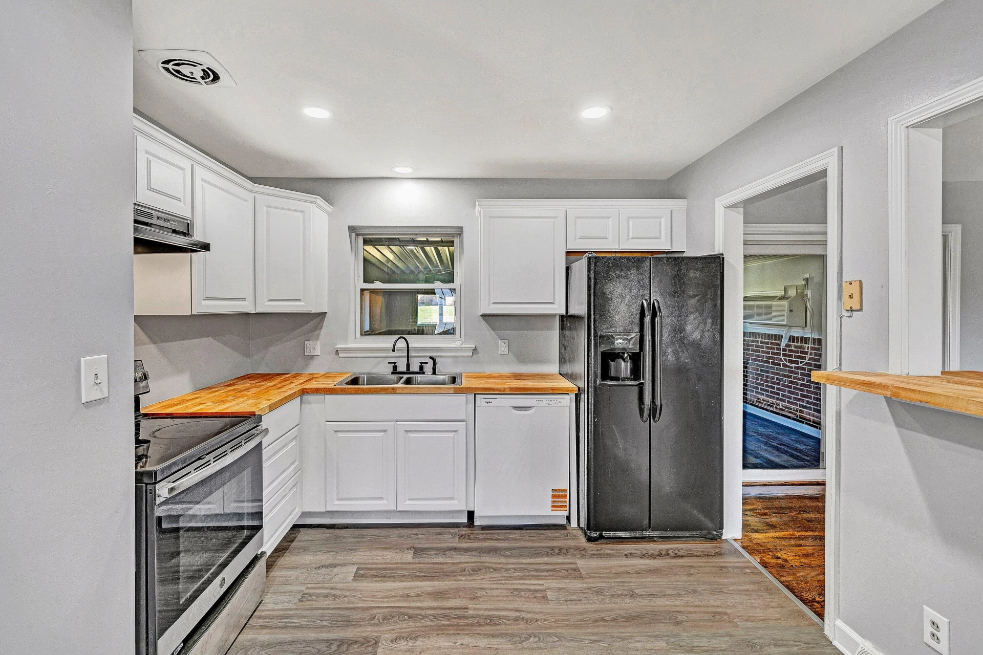 1633 Angus RD - Photo 6