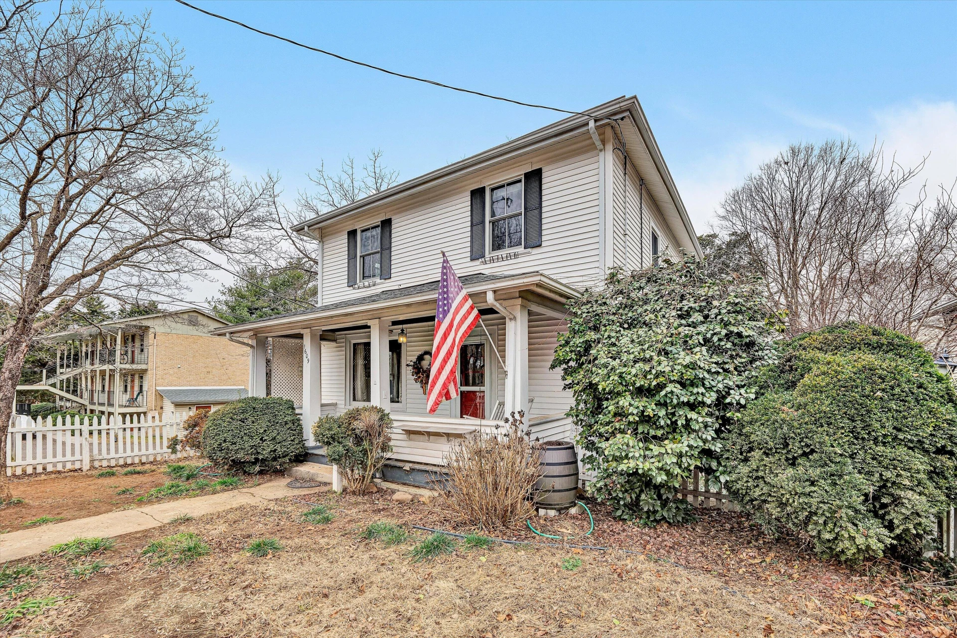 1609 6Th ST - Photo 3