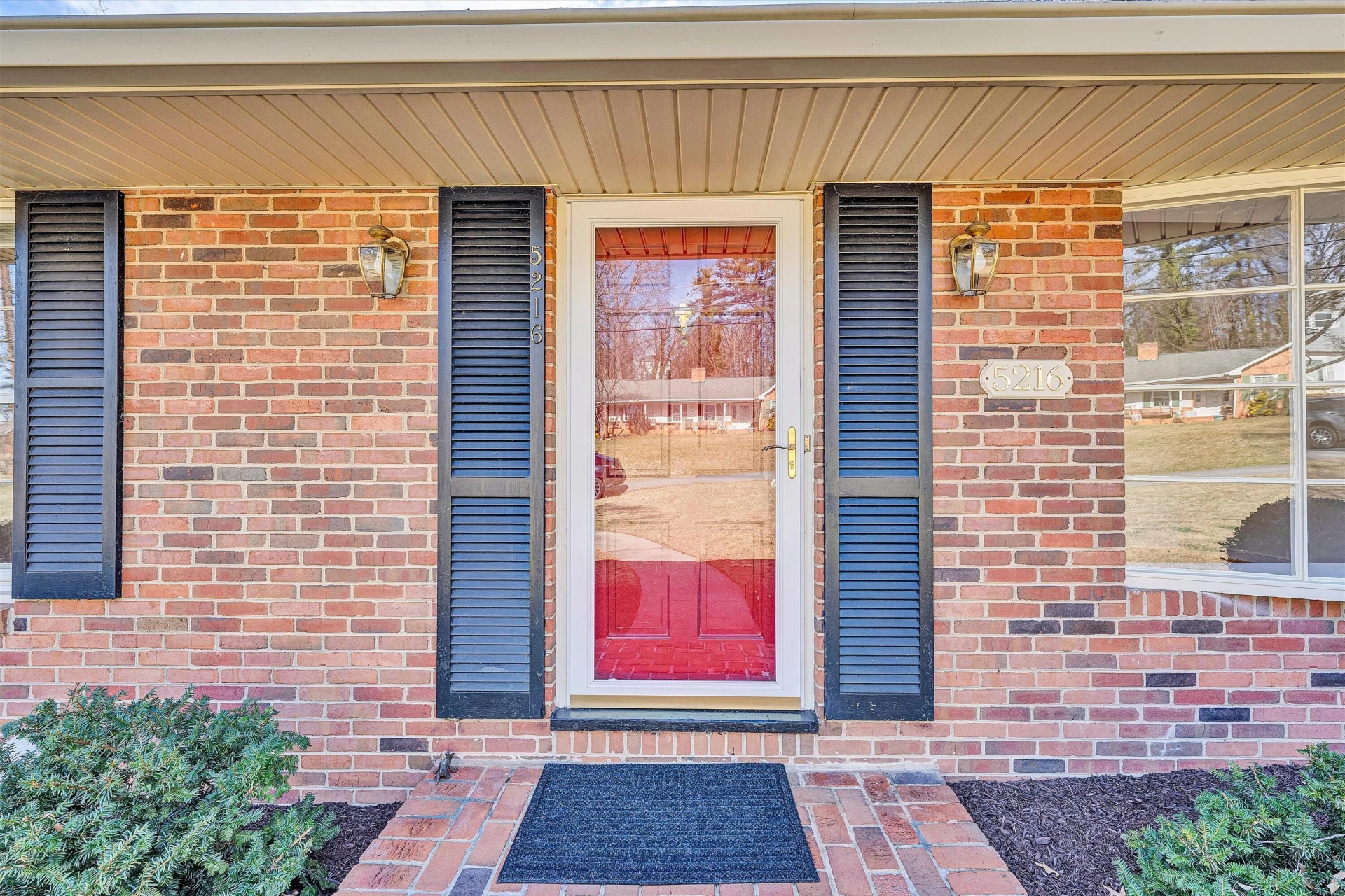 5216 Medmont CIR - Photo 5