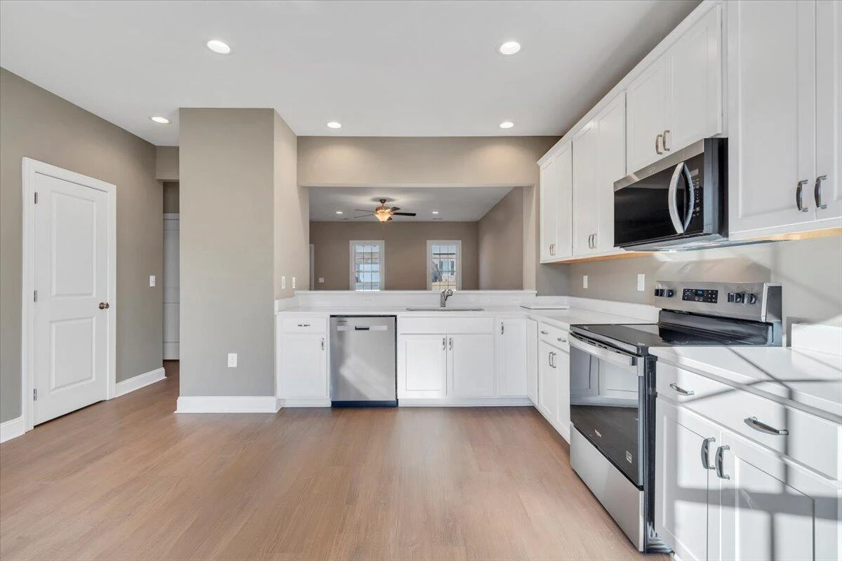 5703 Huntridge RD - Photo 8