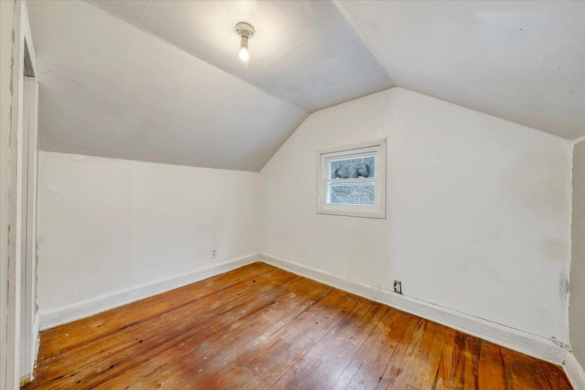 234 E Parrish ST - Photo 12