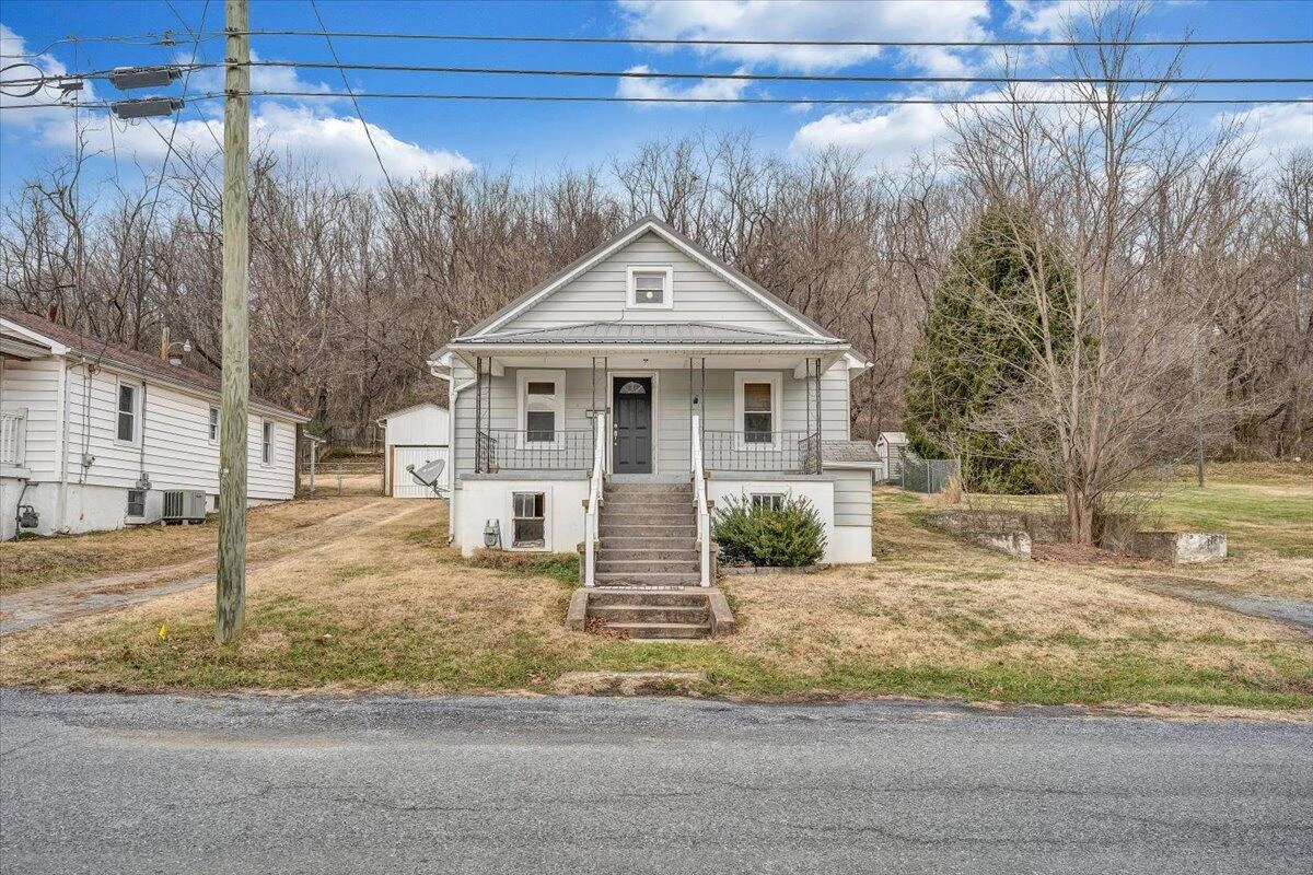 234 E Parrish ST - Photo 18