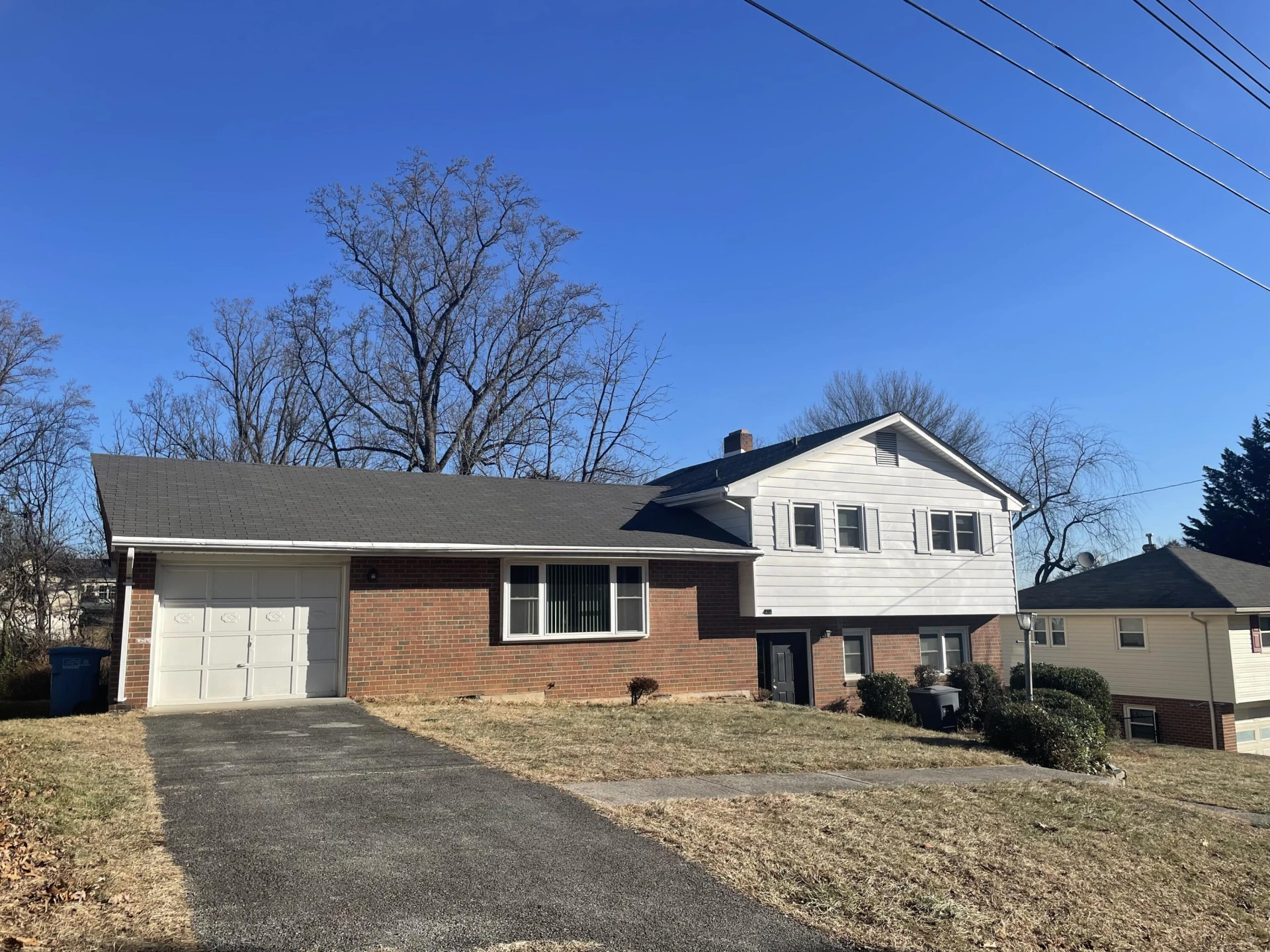 1121 Welch RD - Photo 2
