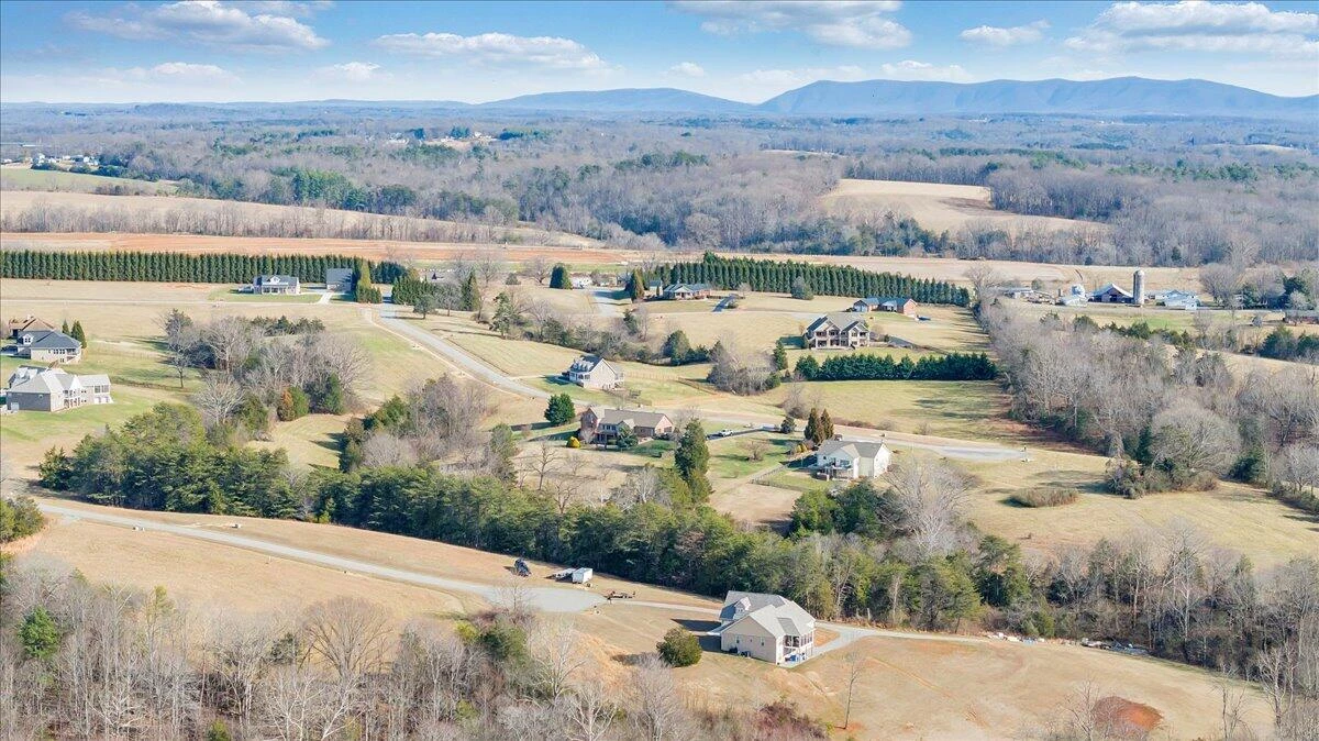 43 Halsey CT - Photo 17
