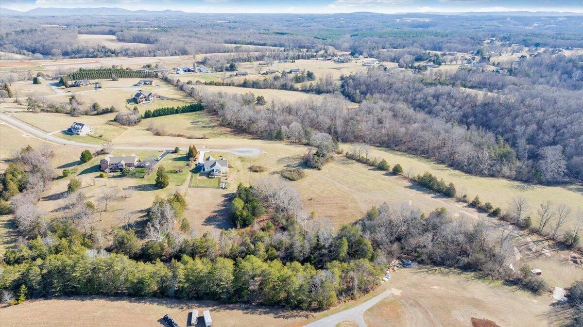 43 Halsey CT - Photo 19