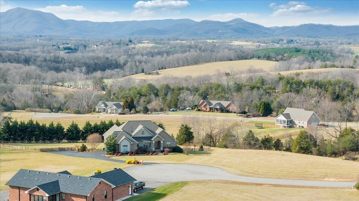 43 Halsey CT - Photo 9