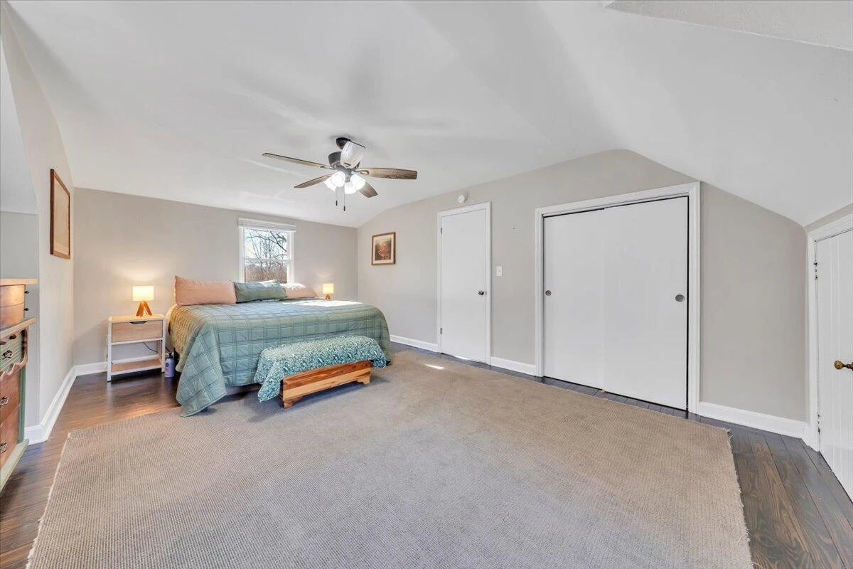 2432 Massachusetts AVE - Photo 15