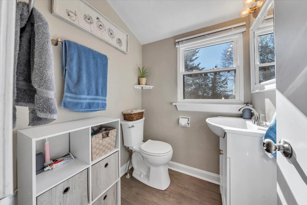 2432 Massachusetts AVE - Photo 19