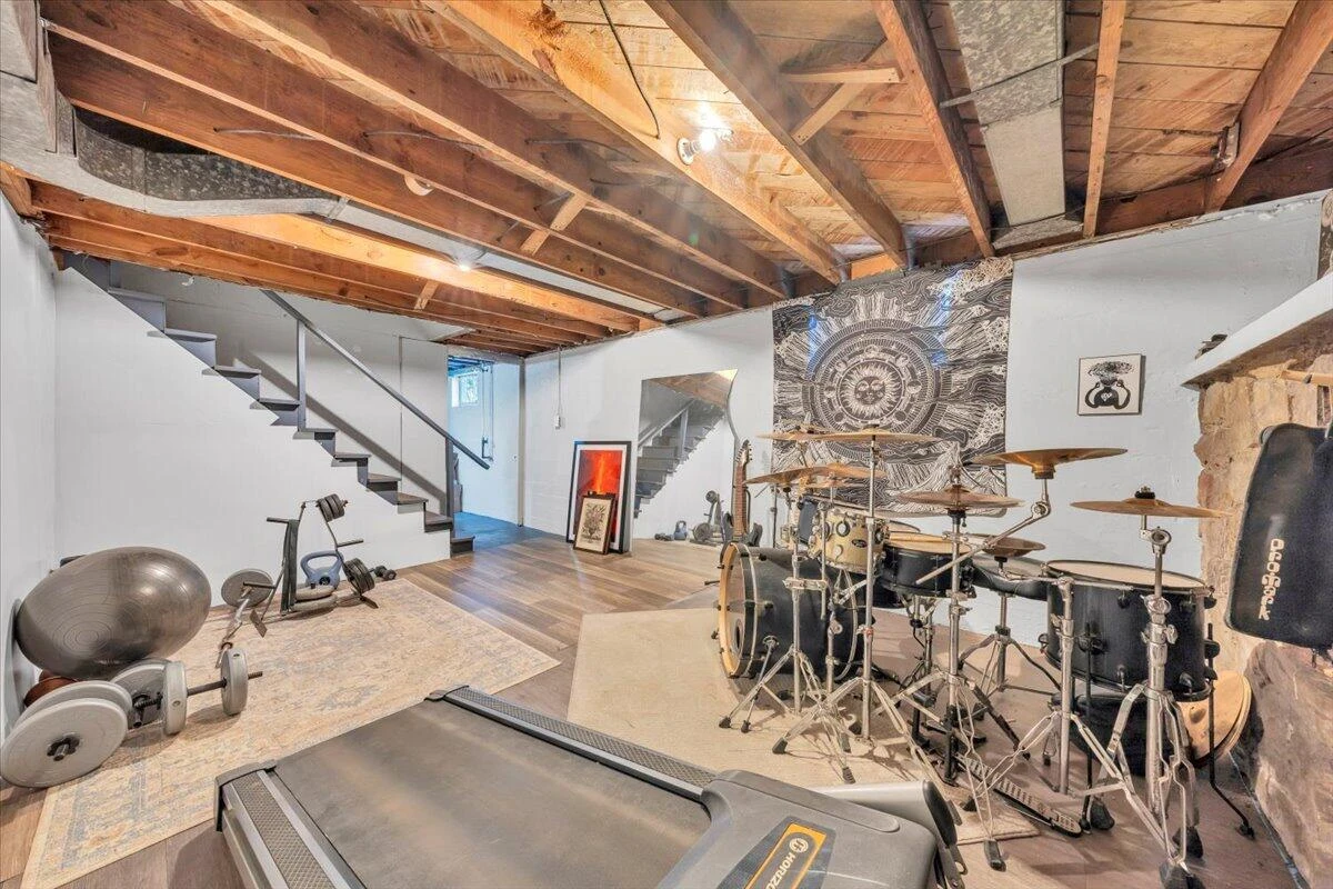 2432 Massachusetts AVE - Photo 20