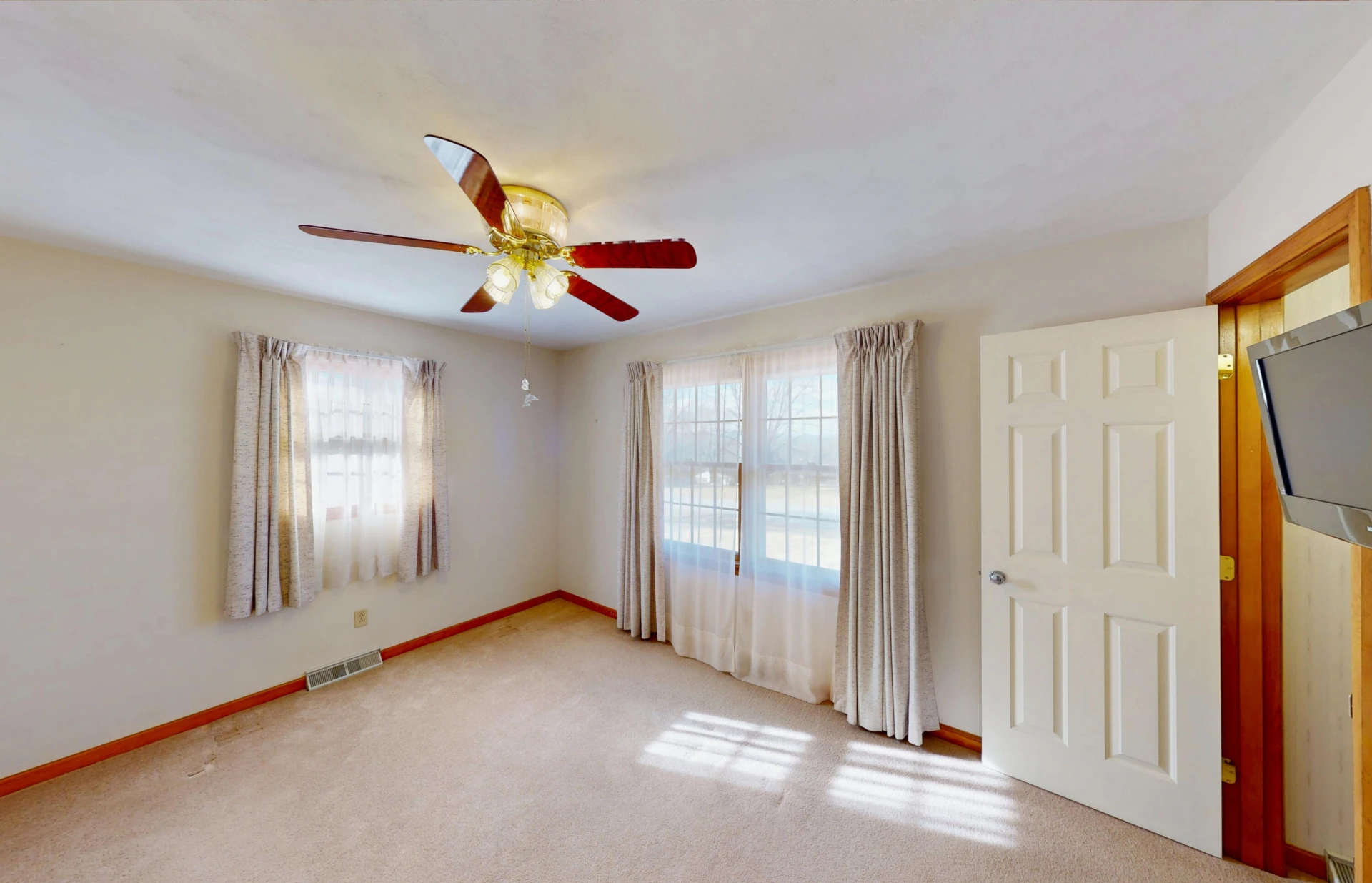 373 Langland DR - Photo 21