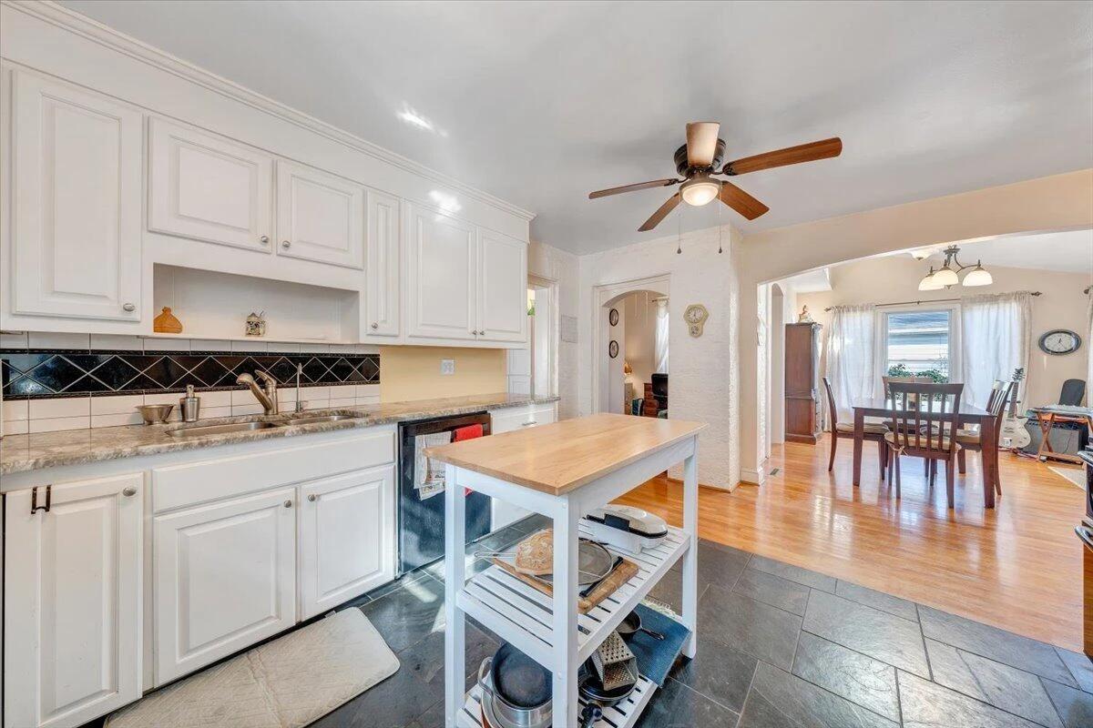 1826 Arlington RD - Photo 19