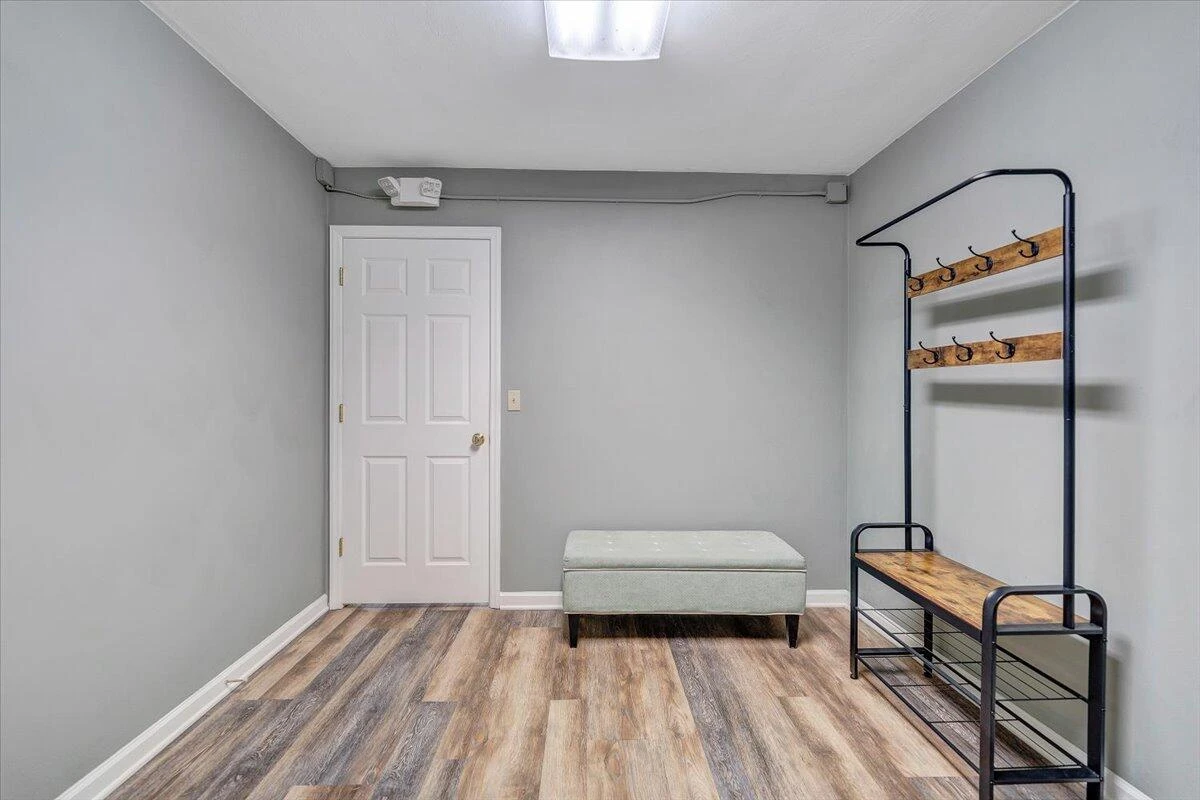 1234 Maple AVE - Photo 29