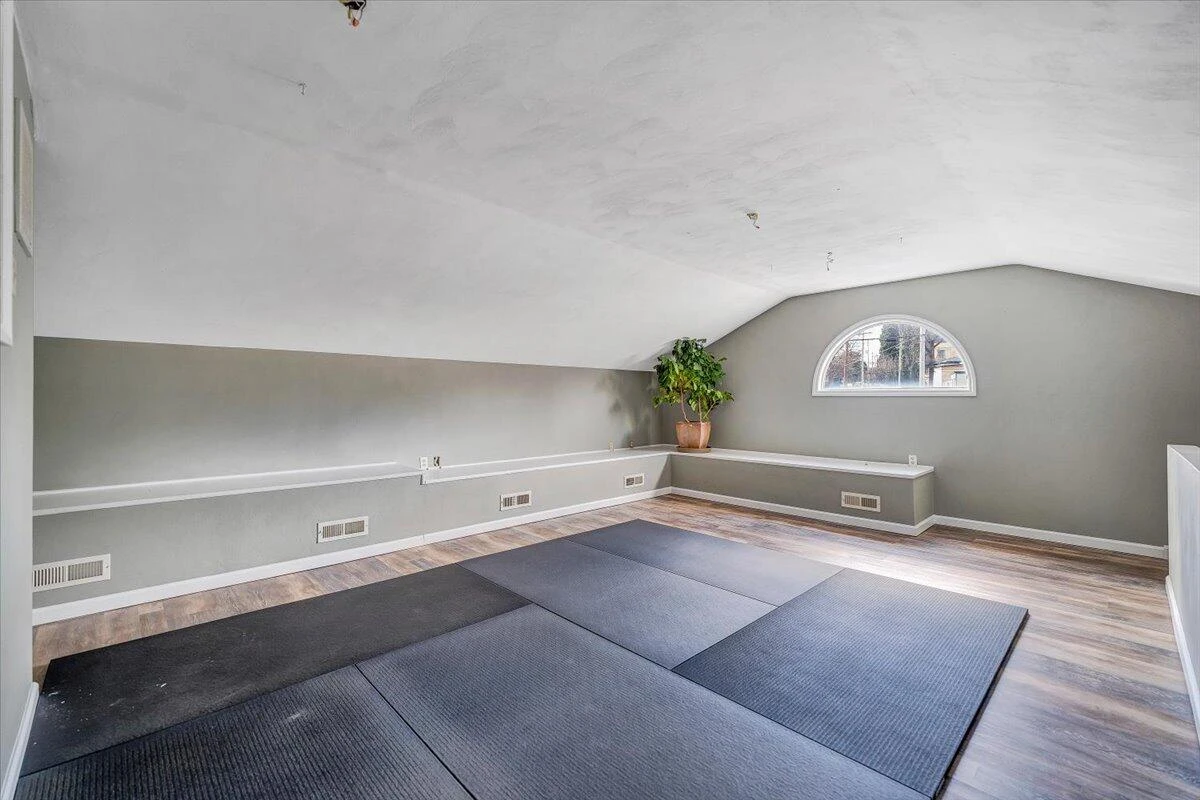 1234 Maple AVE - Photo 33