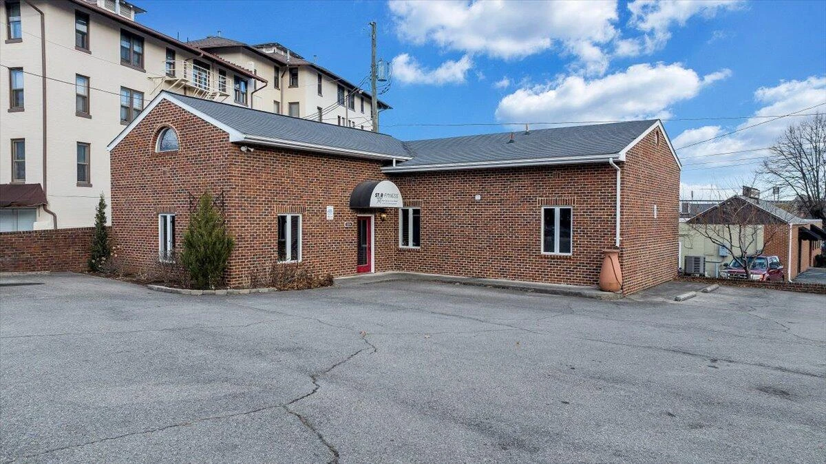 1234 Maple AVE - Photo 48
