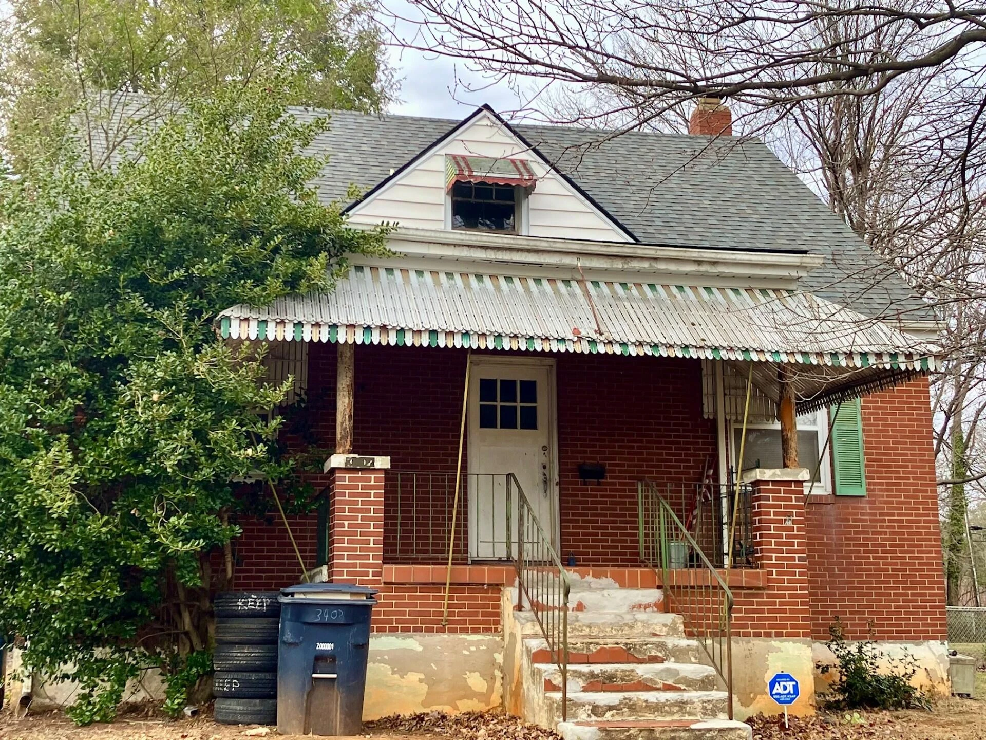 3402 Oaklawn AVE