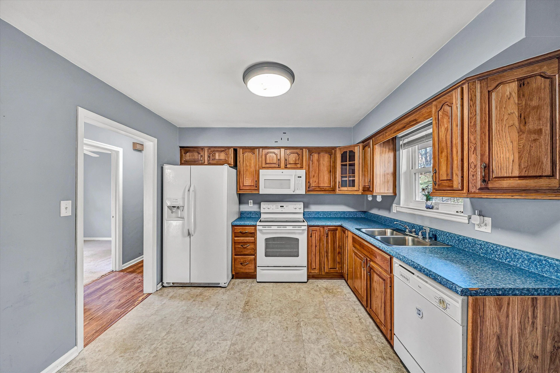 4634 Trevino CIR - Photo 7