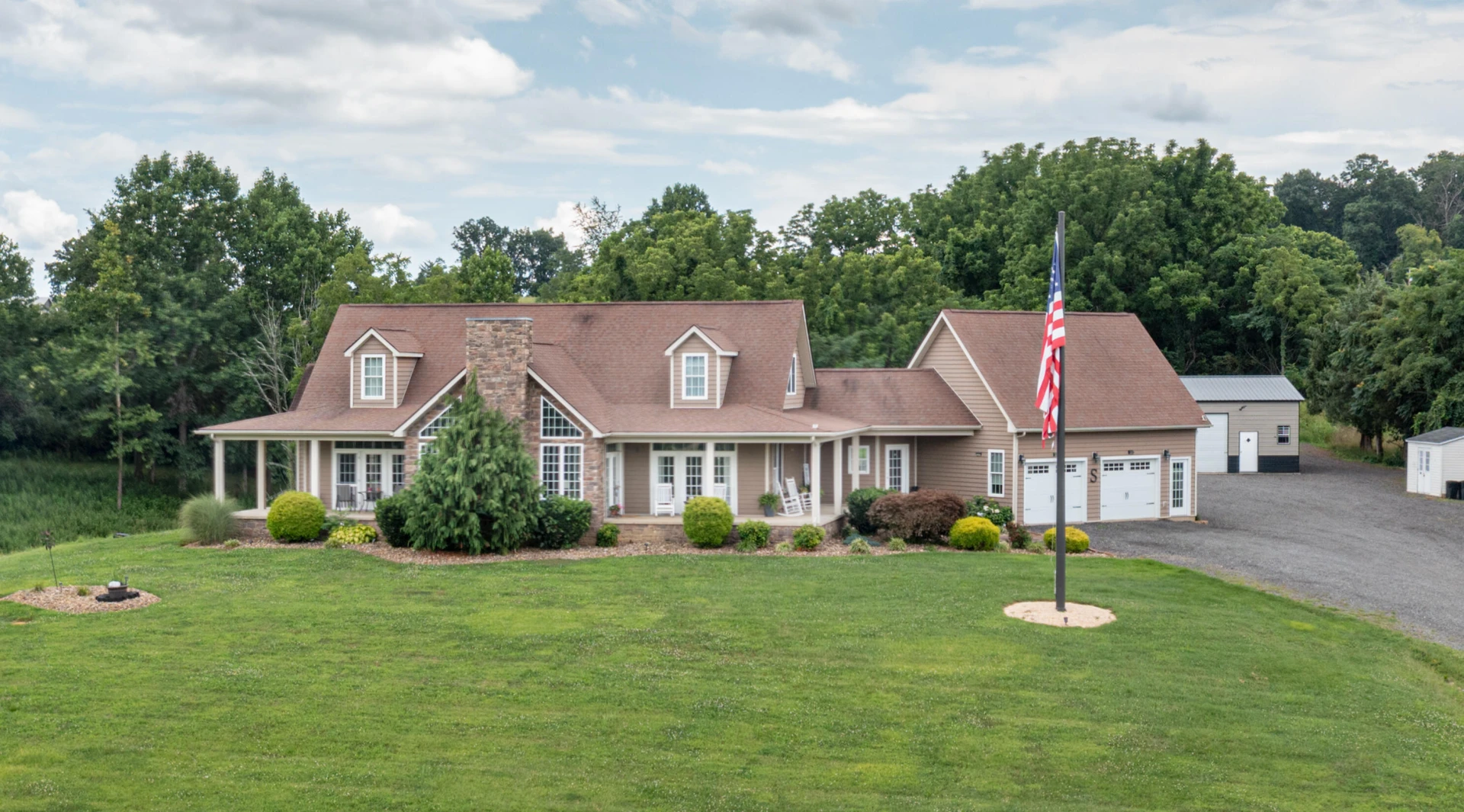 2311 Blacksburg RD