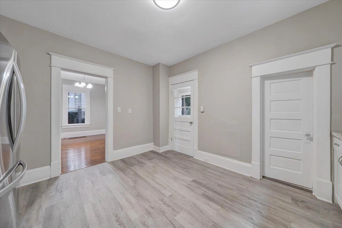 909 Highland AVE - Photo 25
