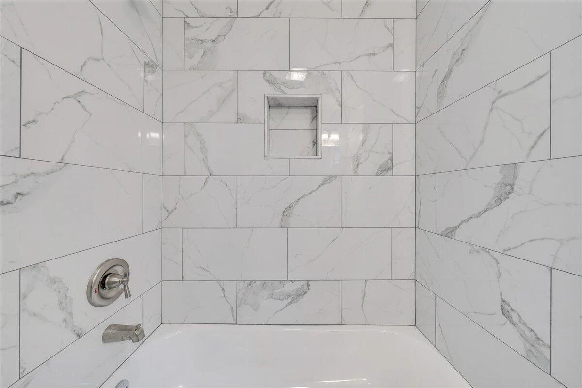 909 Highland AVE - Photo 28