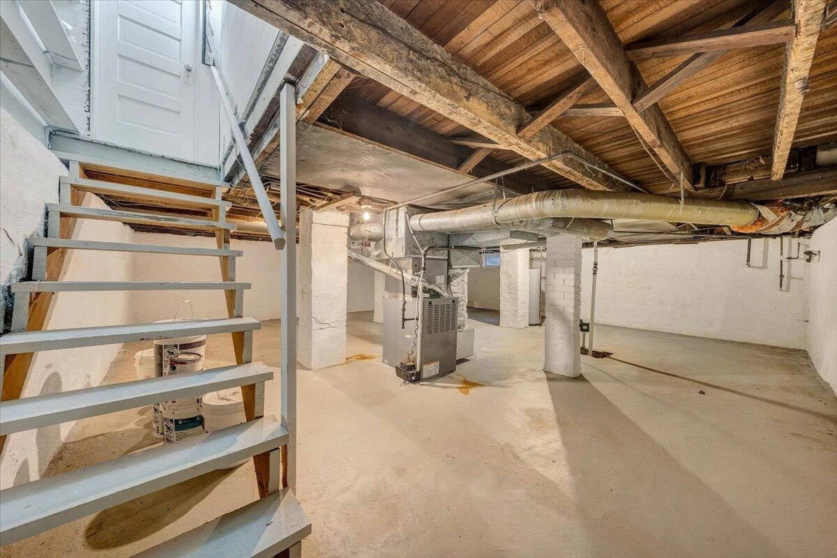 909 Highland AVE - Photo 44