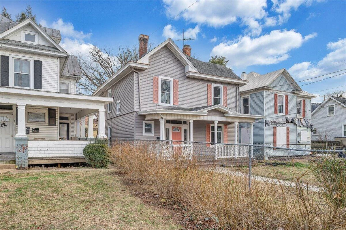 909 Highland AVE - Photo 50
