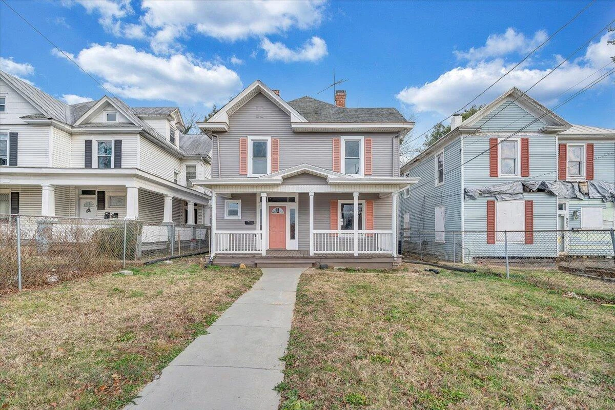 909 Highland AVE - Photo 52