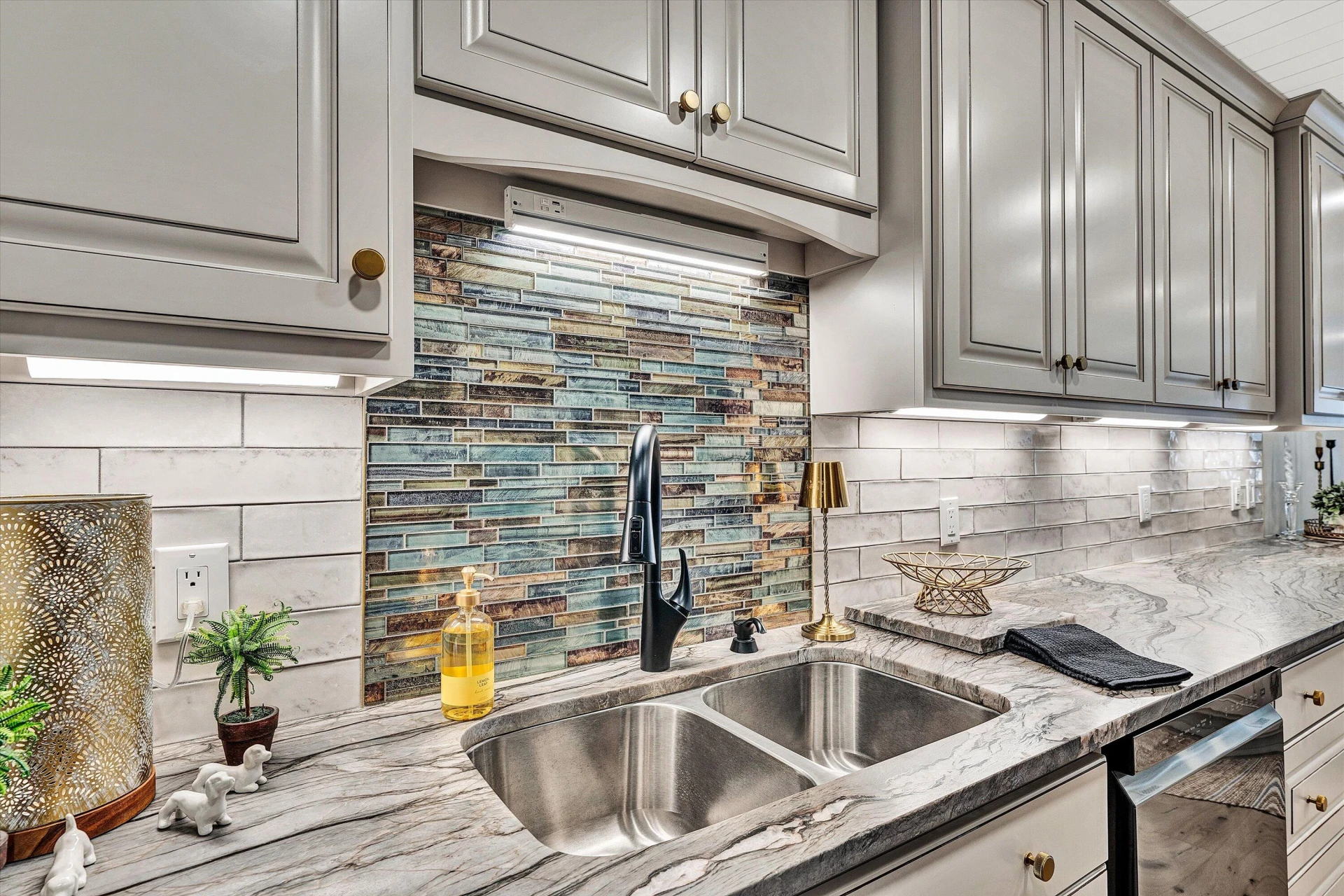 630 Montevista RD #506 - Photo 14