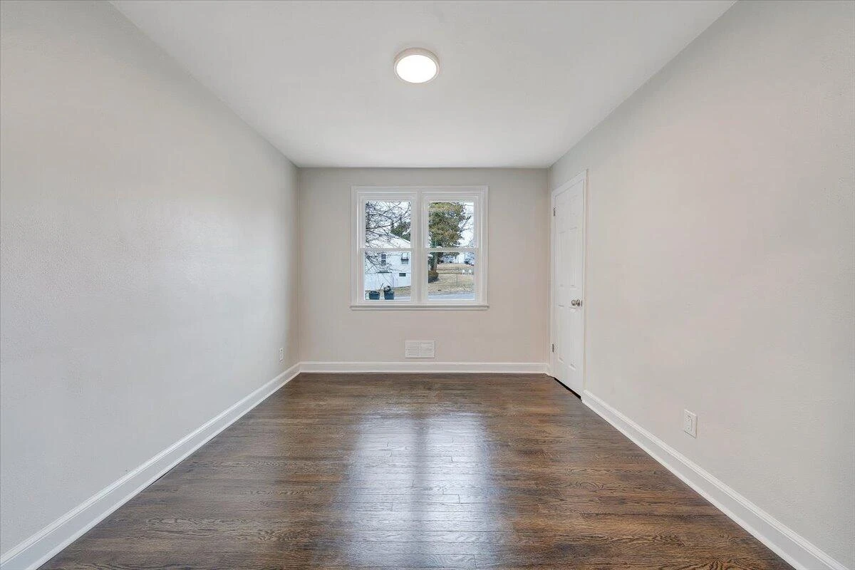 2830 Barnhart ST - Photo 16