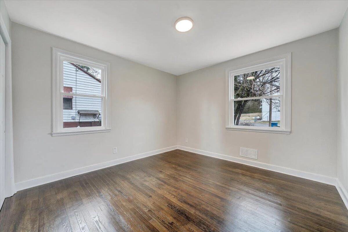 2830 Barnhart ST - Photo 18