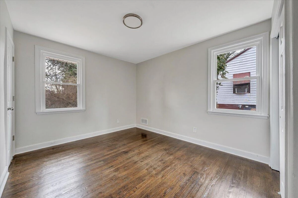 2830 Barnhart ST - Photo 19