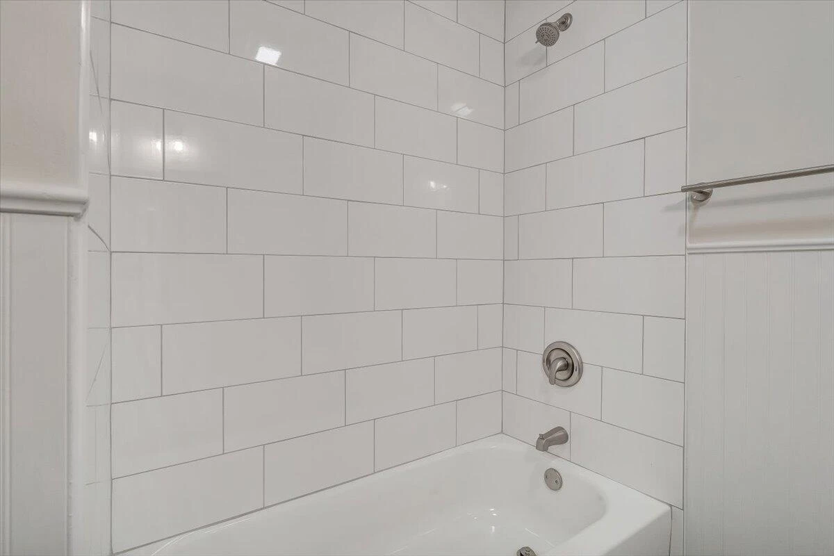 2830 Barnhart ST - Photo 25