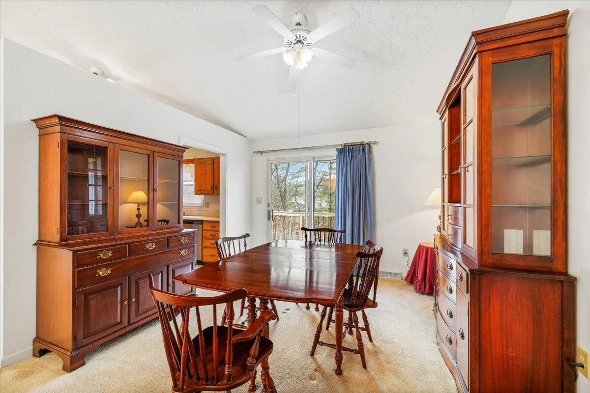 4935 Merriman RD - Photo 16