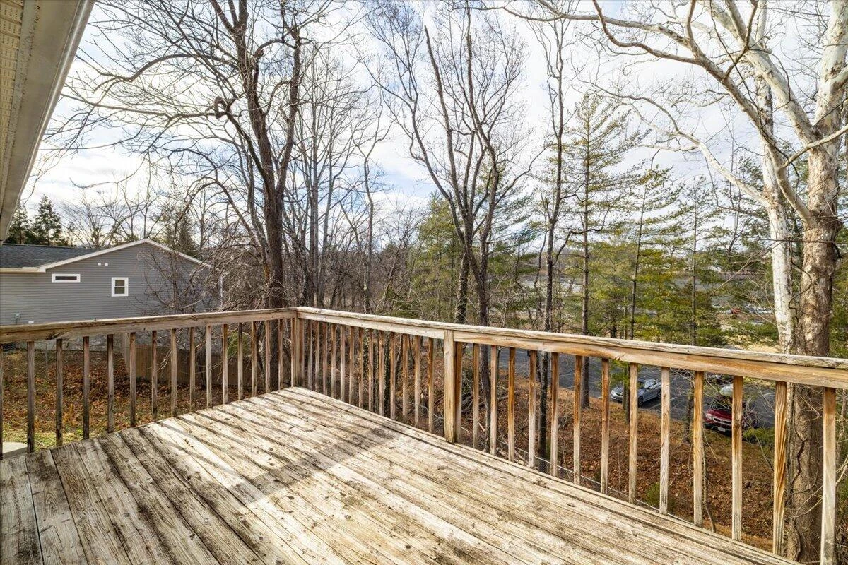 4935 Merriman RD - Photo 18