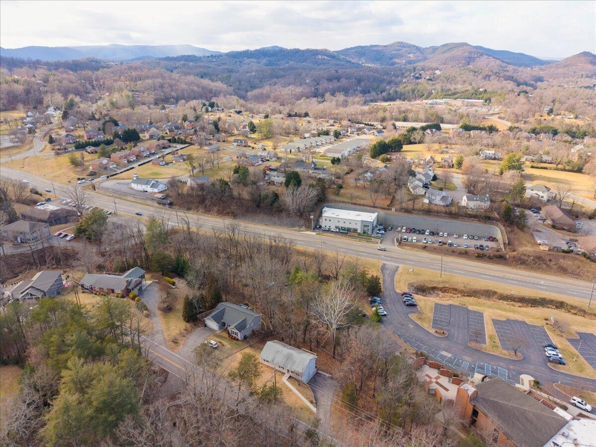 4935 Merriman RD - Photo 24