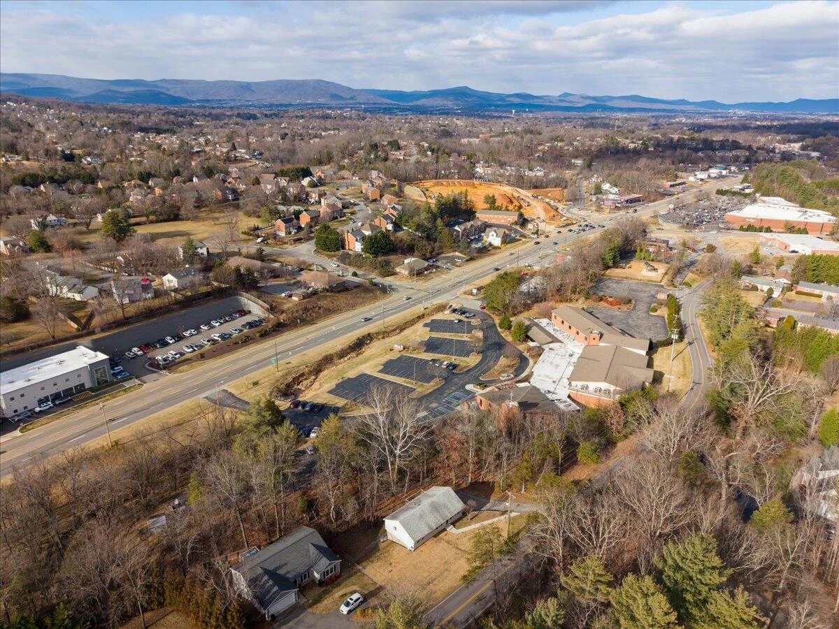 4935 Merriman RD - Photo 25