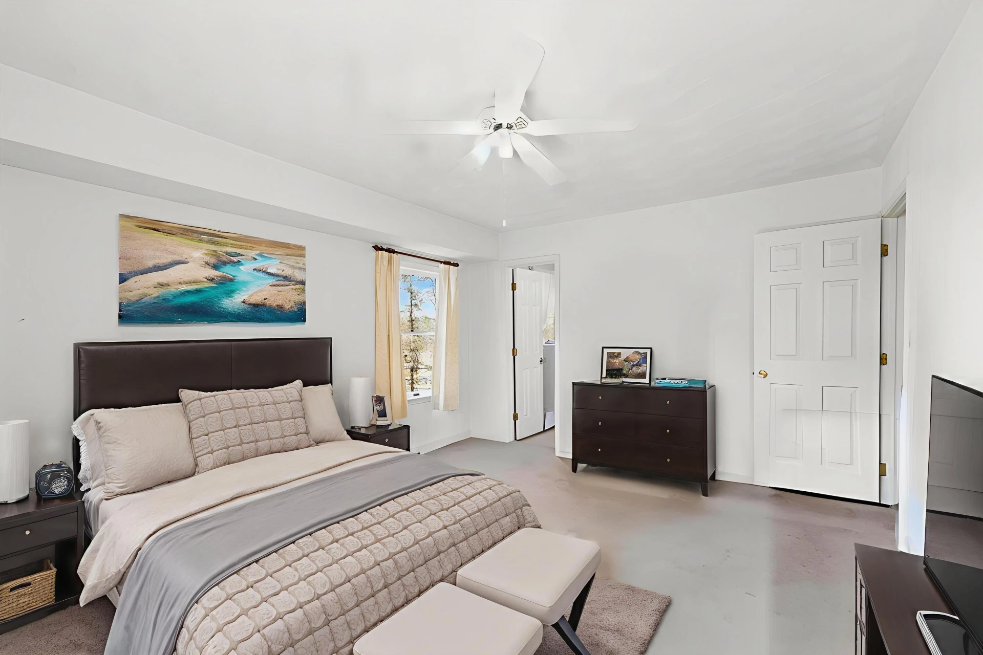 4935 Merriman RD - Photo 9